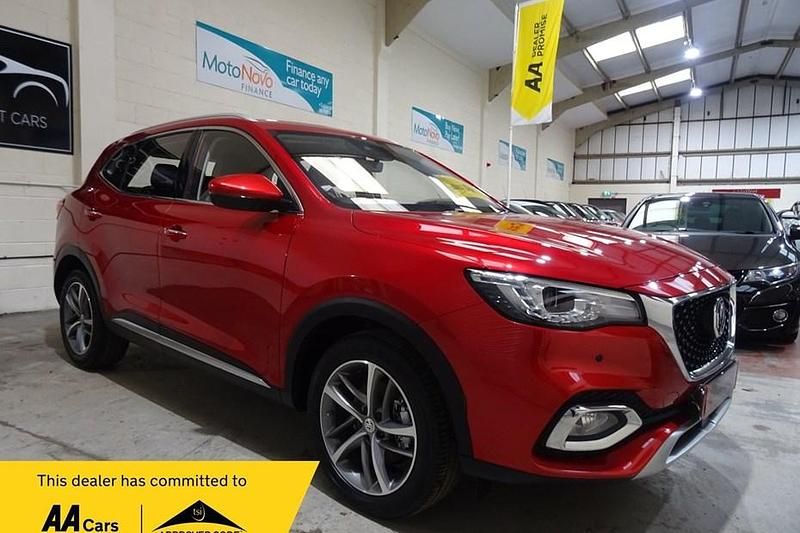 Used MG HS Excite 162 HP (119 kW) 2023 Red SUV