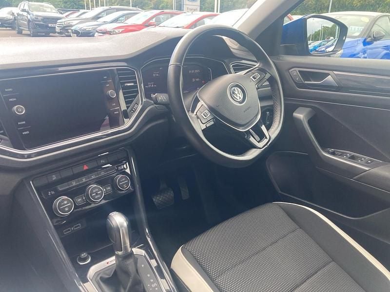 Used VW T-Roc SEL 190 HP (139 kW) 2018 Blue SUV