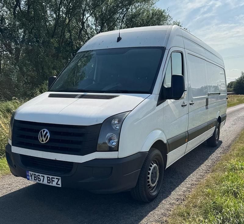 White Used 2018 VW Crafter Van | £7,495 (Fair price) - Image 1/4