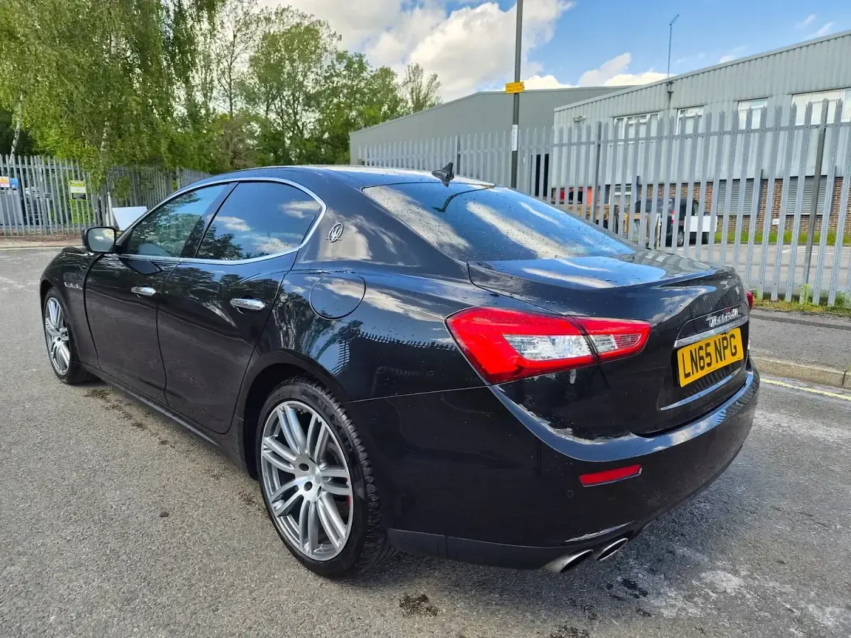 Used Maserati Ghibli 403 HP (296 kW) 2015 Black Sedan