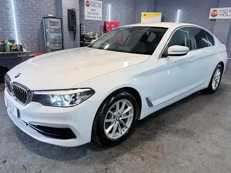 Usado BMW 520 2020 Blanco Berlina