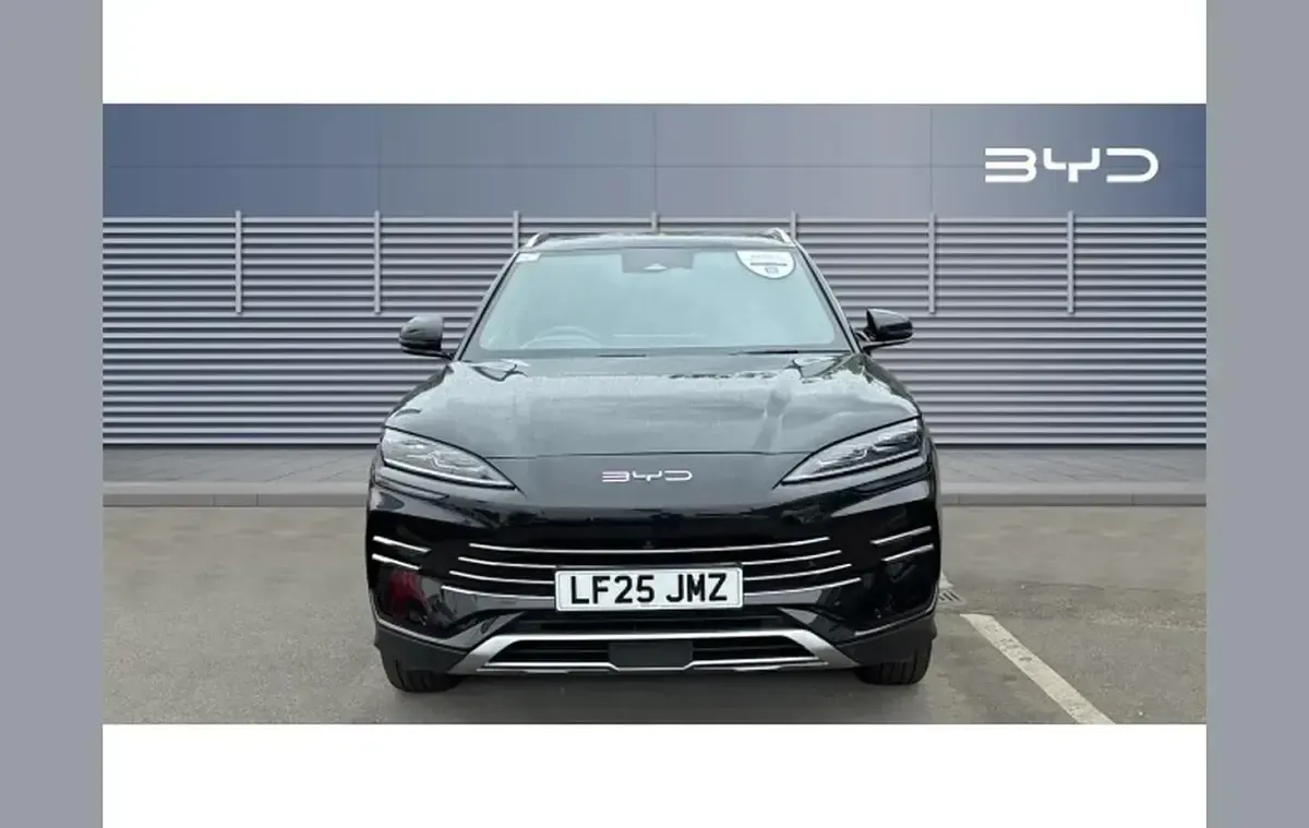 Used BYD Seal U Boost 218 HP (160 kW) 2025 Black SUV