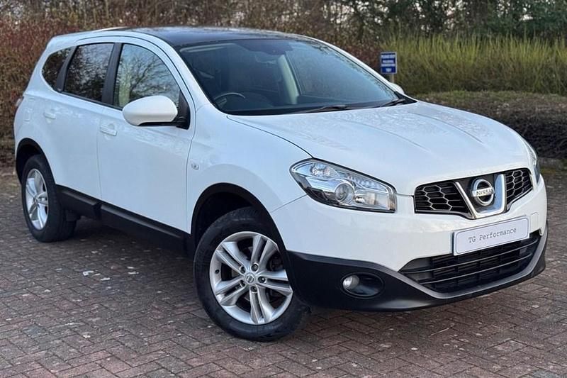 Used Nissan Qashqai +2 Acenta 110 HP (80 kW) 2012 White SUV