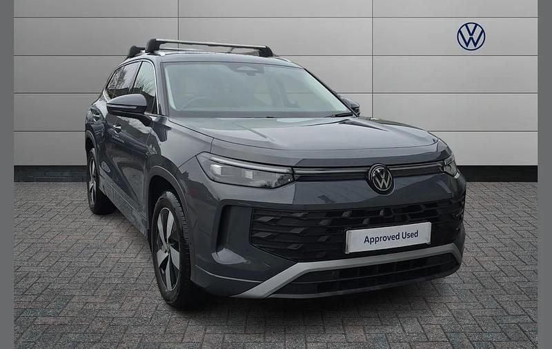 Grey Used 2025 VW Tayron Match SUV | £37,994 (Super price) - Image 1/4