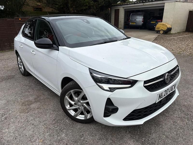 Used Vauxhall Corsa SRi 100 HP (73 kW) 2020 White Hatchback