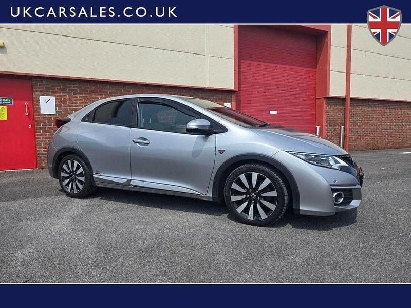 Silver Used 2016 Honda Civic SR Hatchback | £10,299 (Fair price) - Image 1/4