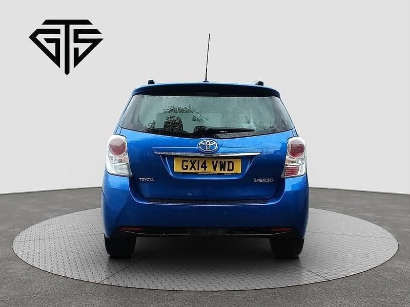 Used Toyota Verso 112 HP (82 kW) 2014 Blue MPV