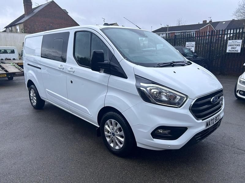 Used Ford Transit Custom Limited 130 HP (95 kW) 2022 White Van