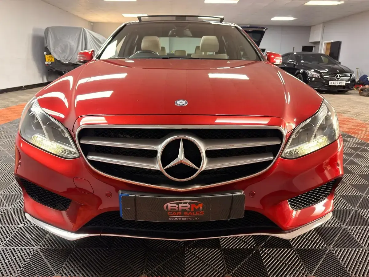 Used Mercedes E250 AMG Line Premium Plus 204 HP (150 kW) 2015 Red Sedan