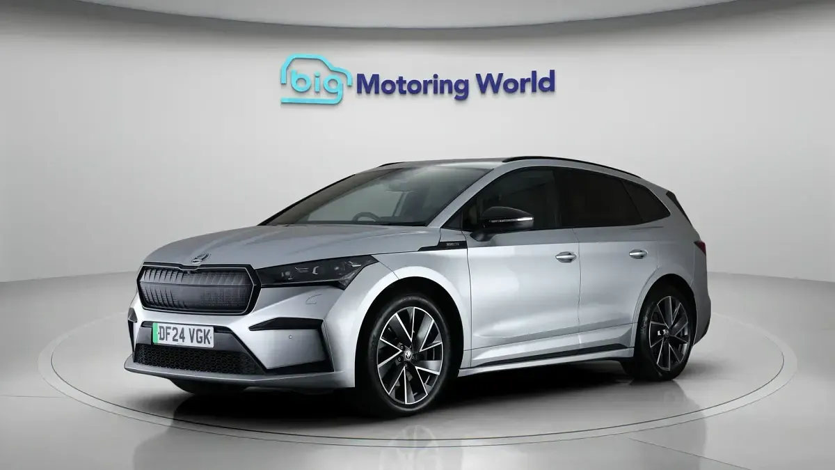 Used Skoda Enyaq iV SportlinePlus 210 kW (286 HP) 2024 Silver SUV