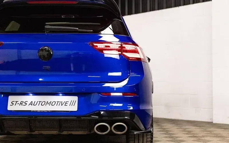 Used VW Golf VIII R 320 HP (235 kW) 2021 Blue Hatchback