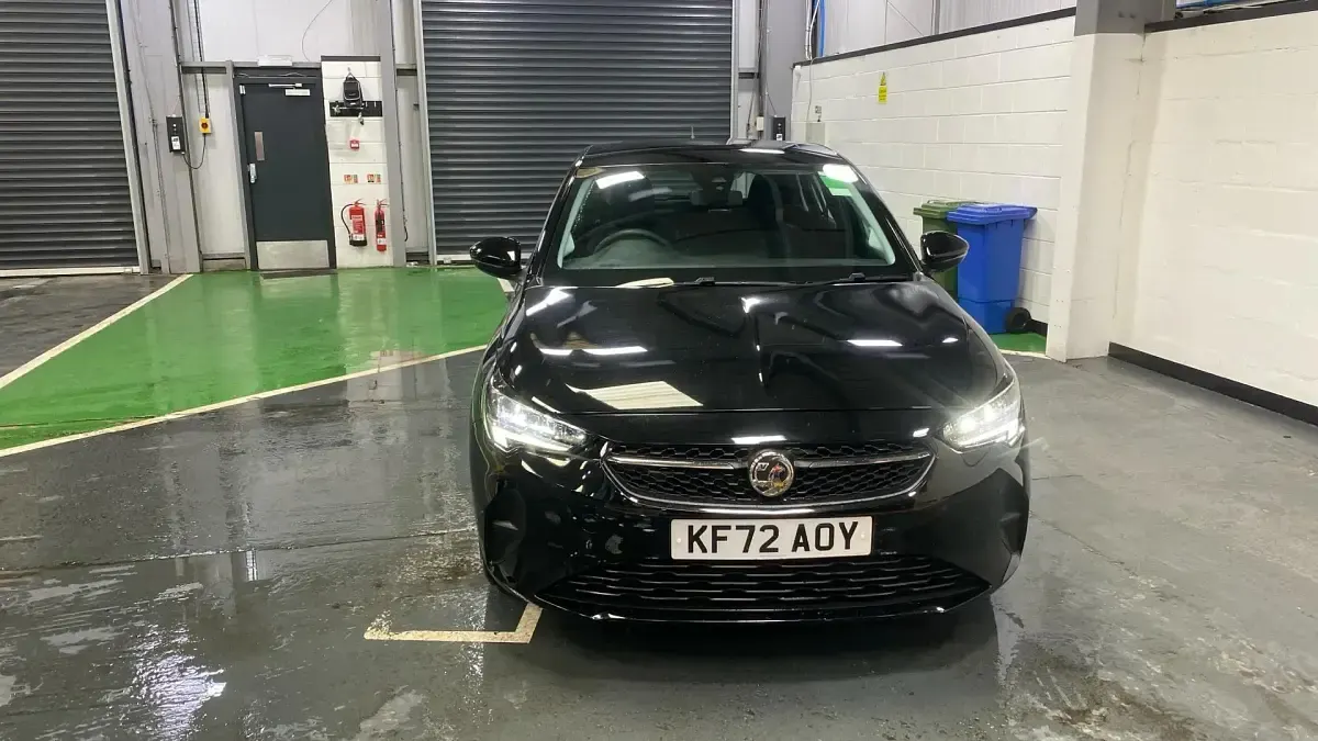 Used Vauxhall Corsa Design Edition 75 HP (55 kW) 2023 Black Hatchback