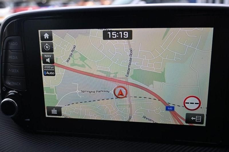 Used Hyundai Tucson SE 177 HP (130 kW) 2019 White SUV