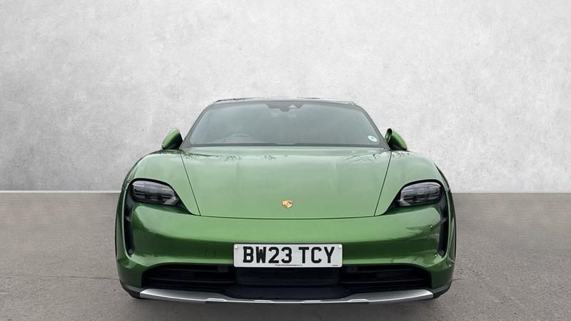 Used Porsche Taycan Cross Turismo 419 kW (571 HP) 2023 Green Estate