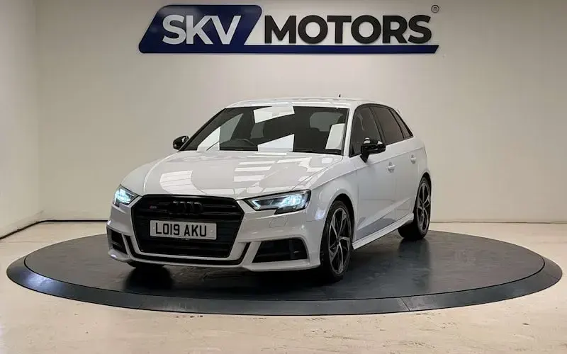 Used Audi S3 Sportback Black Edition 300 HP (220 kW) 2019 White Hatchback