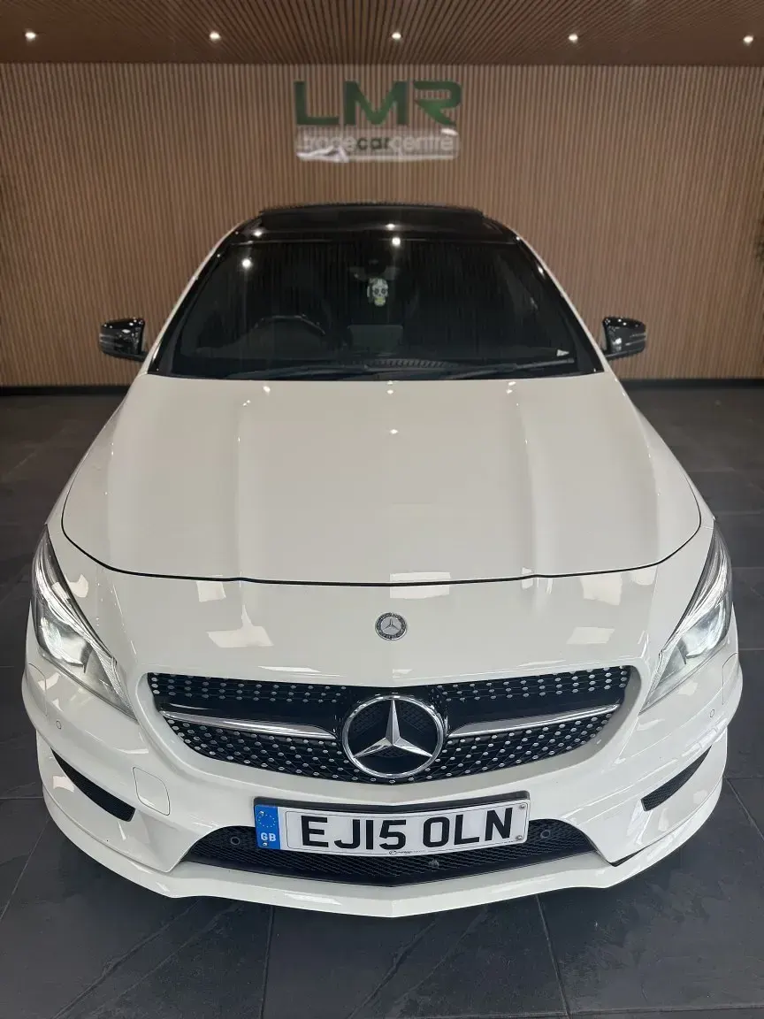 Begagnad Mercedes CLA220 AMG 2015 Vit Sedan
