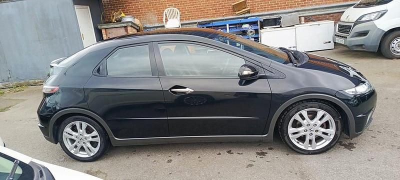 Used Honda Civic EX 2010 Black Hatchback