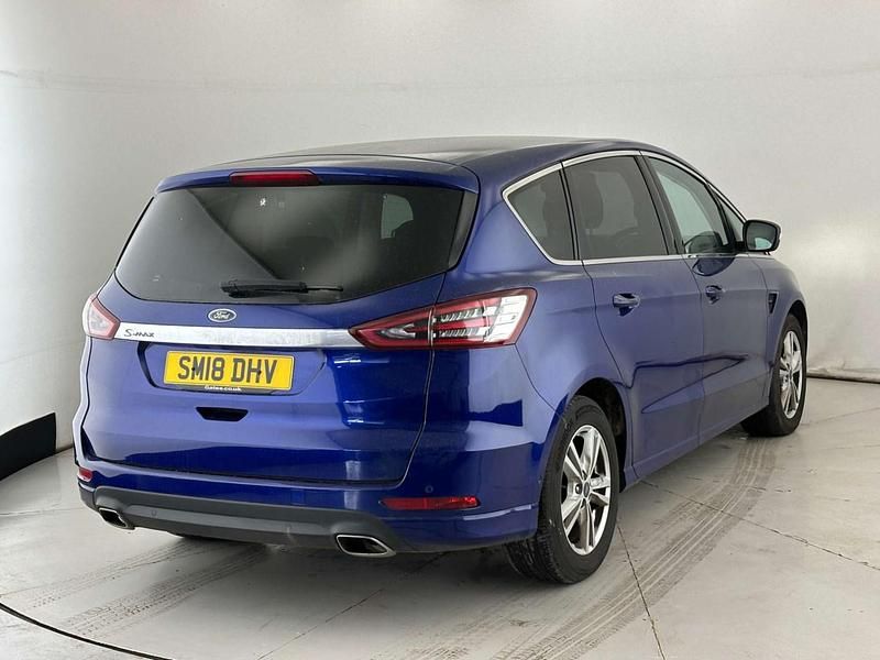Used Ford S-MAX Titanium 180 HP (132 kW) 2018 Blue MPV