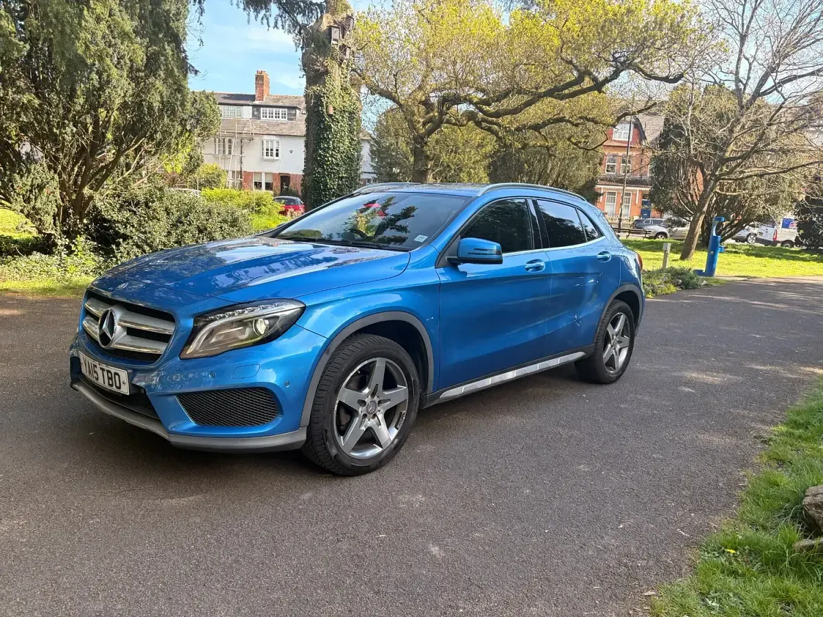 Used Mercedes GLA200 AMG line 2015 Blue SUV