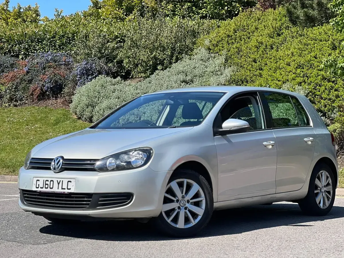Used VW Golf VI Match 105 HP (77 kW) 2010 Silver Hatchback
