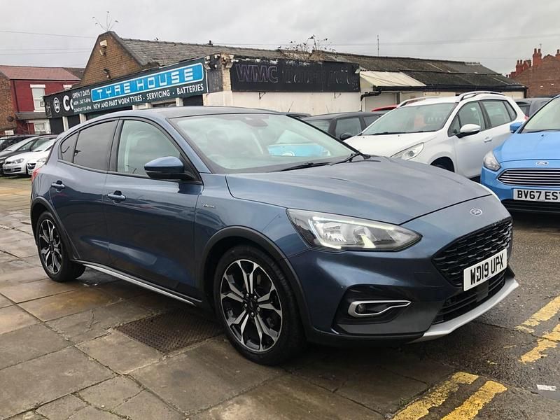 Blue Used 2019 Ford Focus Active X Hatchback | £7,999 (Good price) - Image 1/4