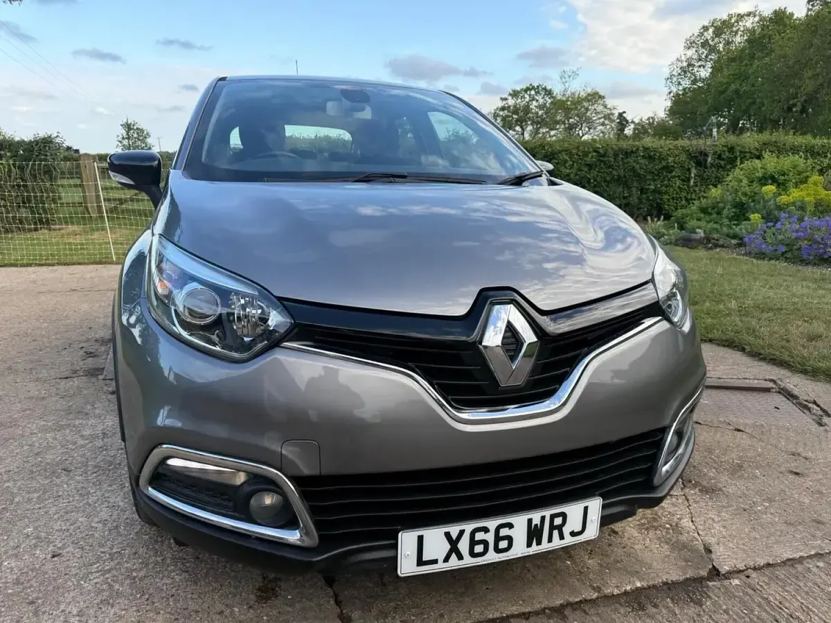 Used Renault Captur Dynamique 2016 Grey SUV