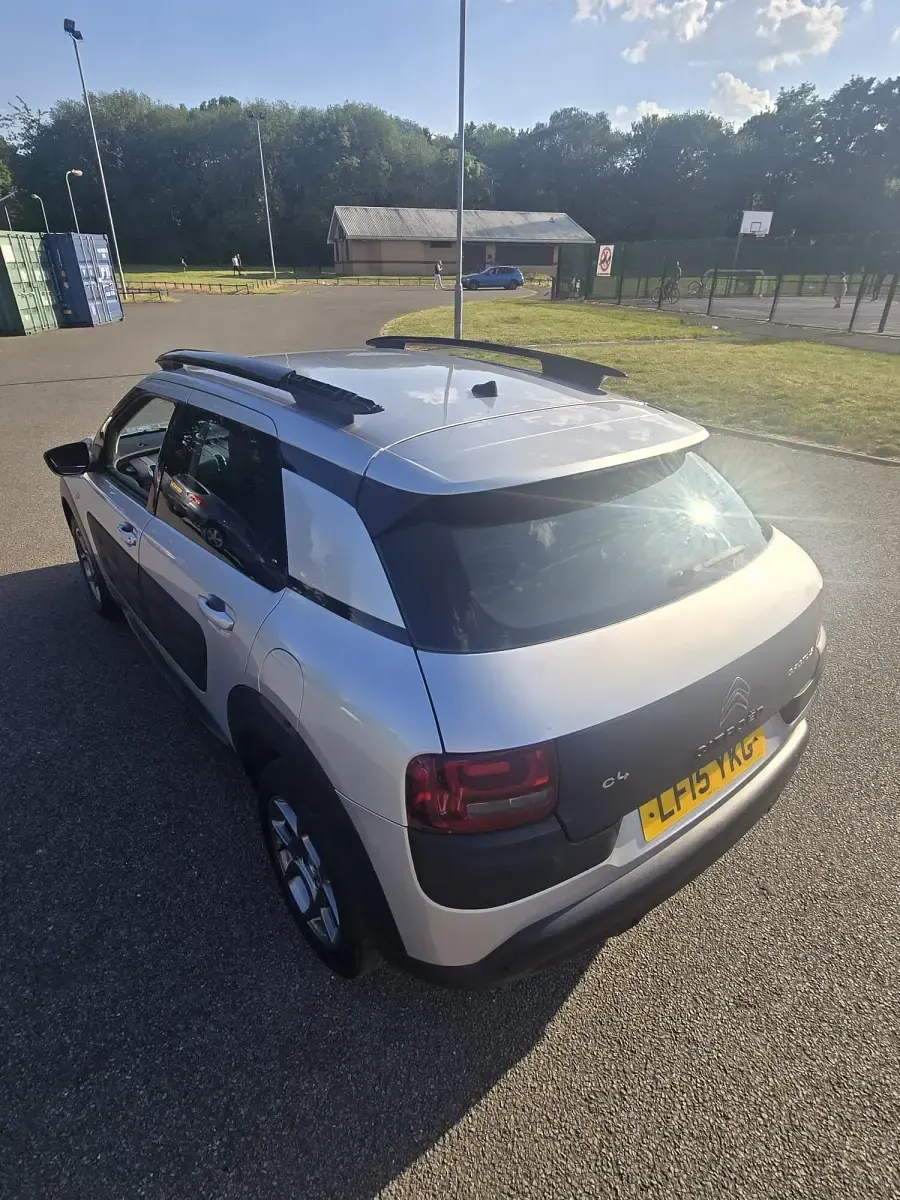 Used Citroën C4 Cactus Feel 2015 Silver Hatchback