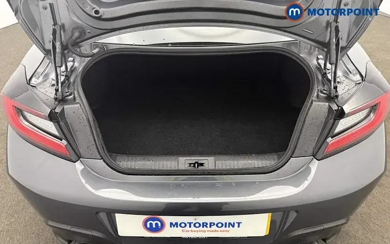Used Toyota GR86 235 HP (172 kW) 2022 Grey Coupe