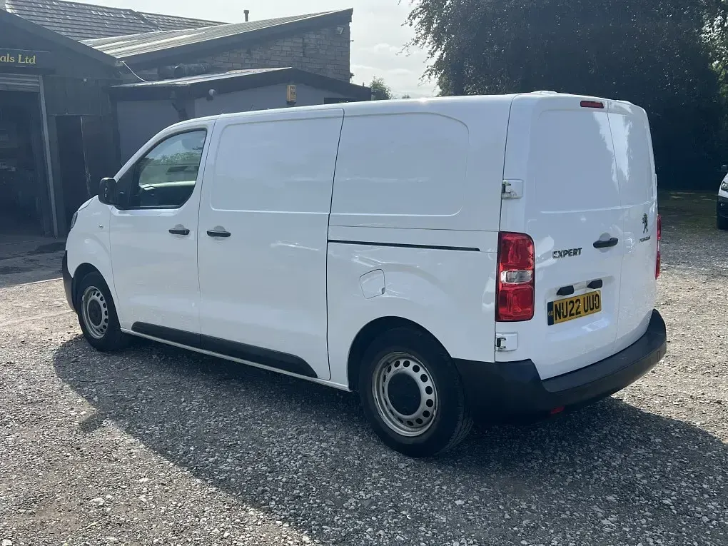 Used Peugeot Expert Premium 2022 White Van