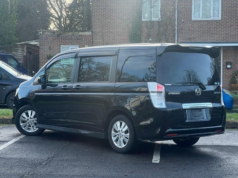 Used Honda Stepwgn 2010 Premium black pearl MPV