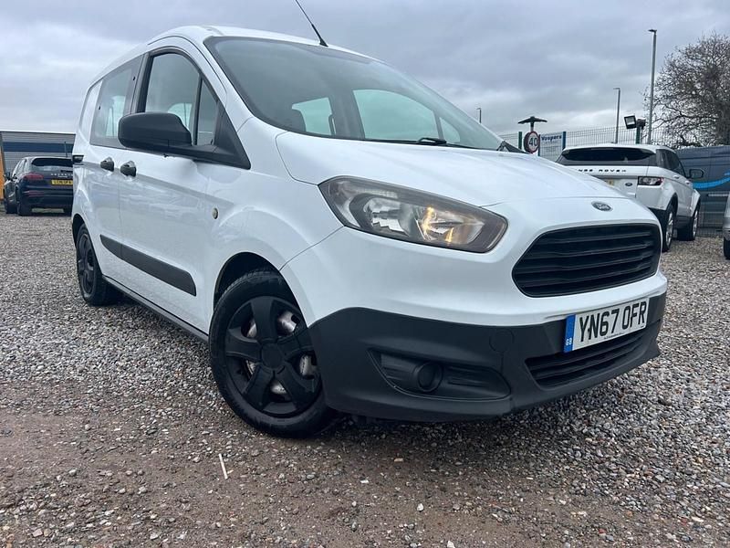 White Used 2017 Ford Transit S MPV | £7,495 (A bit pricey) - Image 1/4