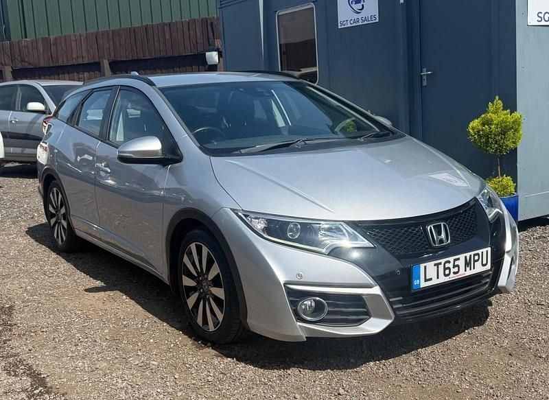 Silver Used 2015 Honda Civic SE Plus Estate | £5,900 (Fair price) - Image 1/4