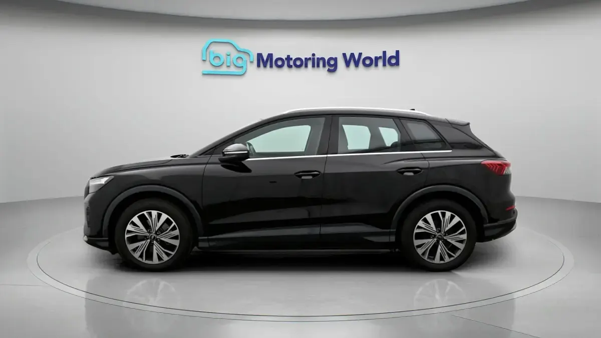 Used Audi Q4 e-tron Sport 125 kW (170 HP) 2022 Black SUV