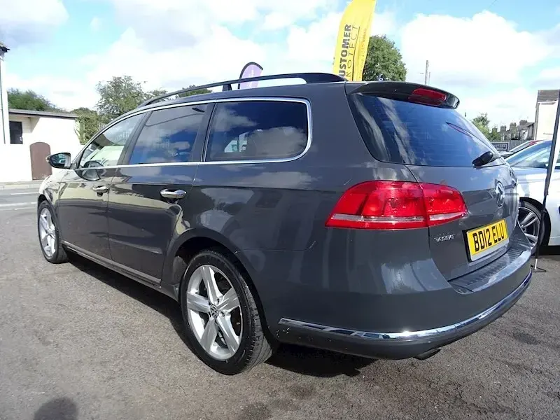 Used VW Passat SE 105 HP (77 kW) 2012 Grey Estate