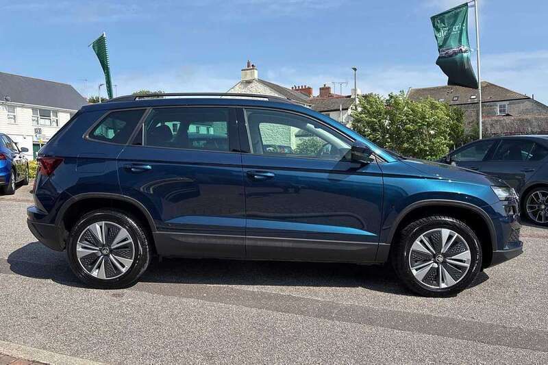 Used Skoda Karoq SE Drive 148 HP (108 kW) 2022 Blue SUV