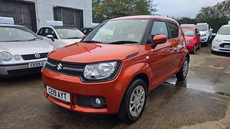 Usado Suzuki Ignis SZ3 90 HP (66 kW) 2019 Laranja Citadino