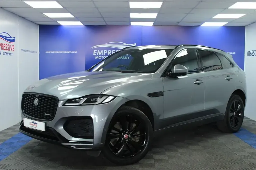Used Jaguar F-Pace R-Dynamic 404 HP (297 kW) 2021 Grey SUV