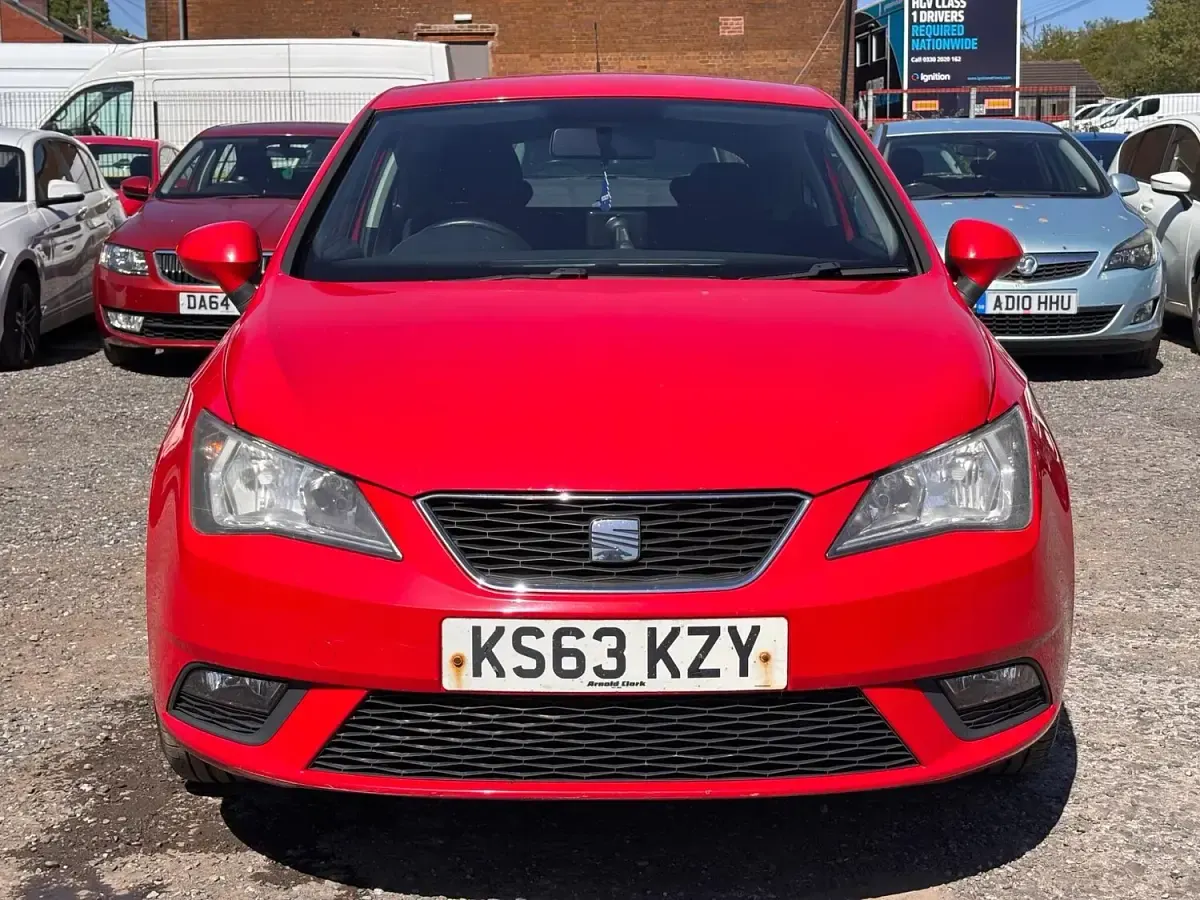 Used Seat Ibiza Sport 85 HP (62 kW) 2013 Red Hatchback