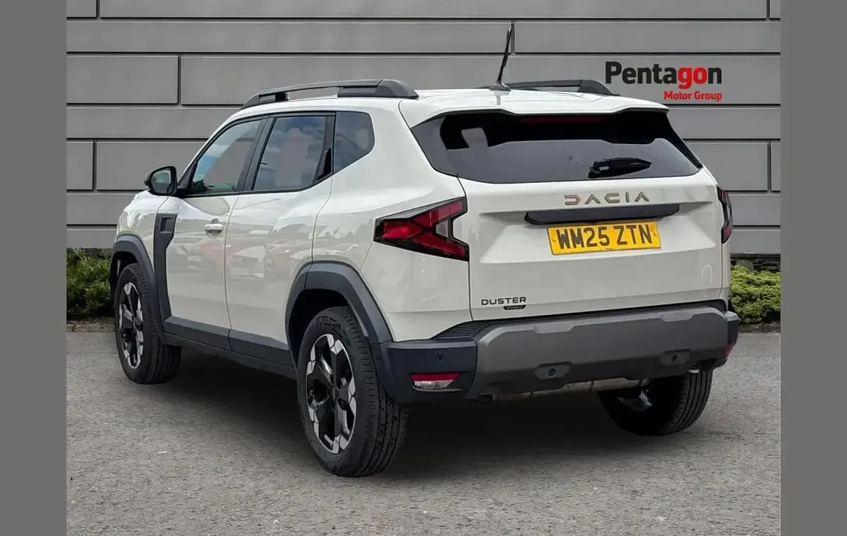 Used Dacia Duster Extreme 143 HP (105 kW) 2025 Other SUV