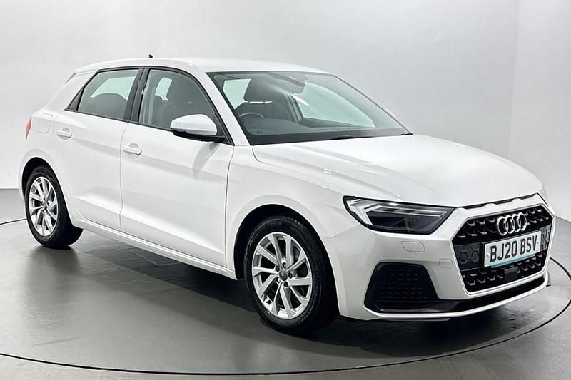 Used Audi A1 Sportback Sport 116 HP (85 kW) 2020 White Hatchback