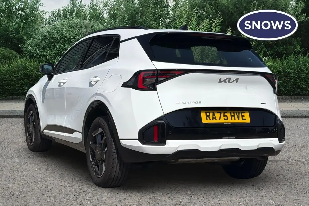 Used Kia Sportage GT-Line 147 HP (108 kW) 2026 White SUV