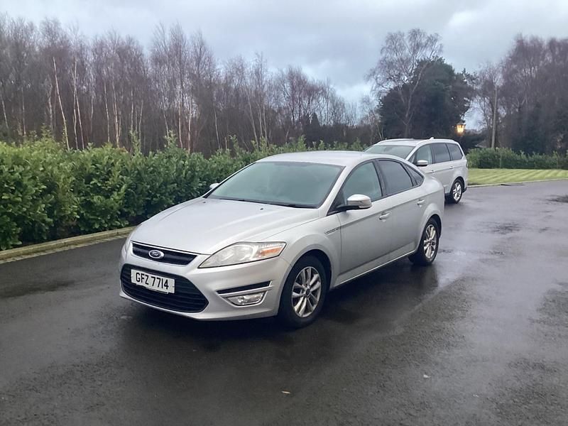 Used Ford Mondeo Zetec 2011 Silver Hatchback