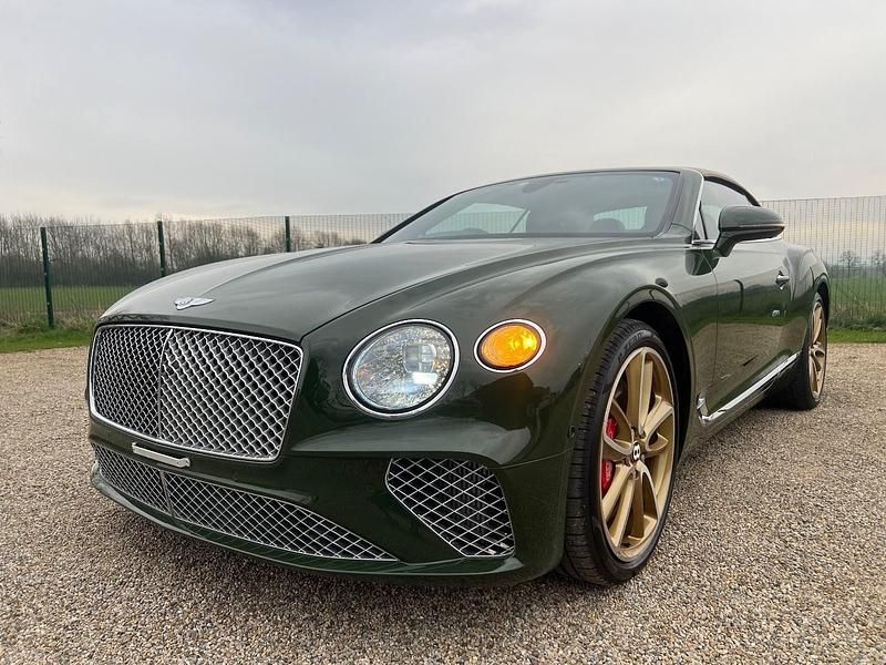 Green Used 2019 Bentley Continental Sedan | £149,999 - Image 1/4