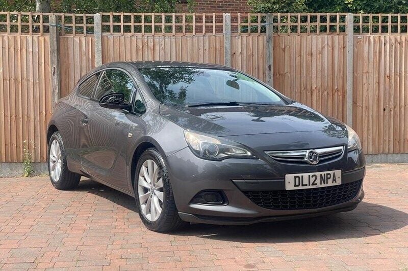 Used 2012 Vauxhall Astra GTC SRi Coupe | £2,100 (Good price) - Image 1/1