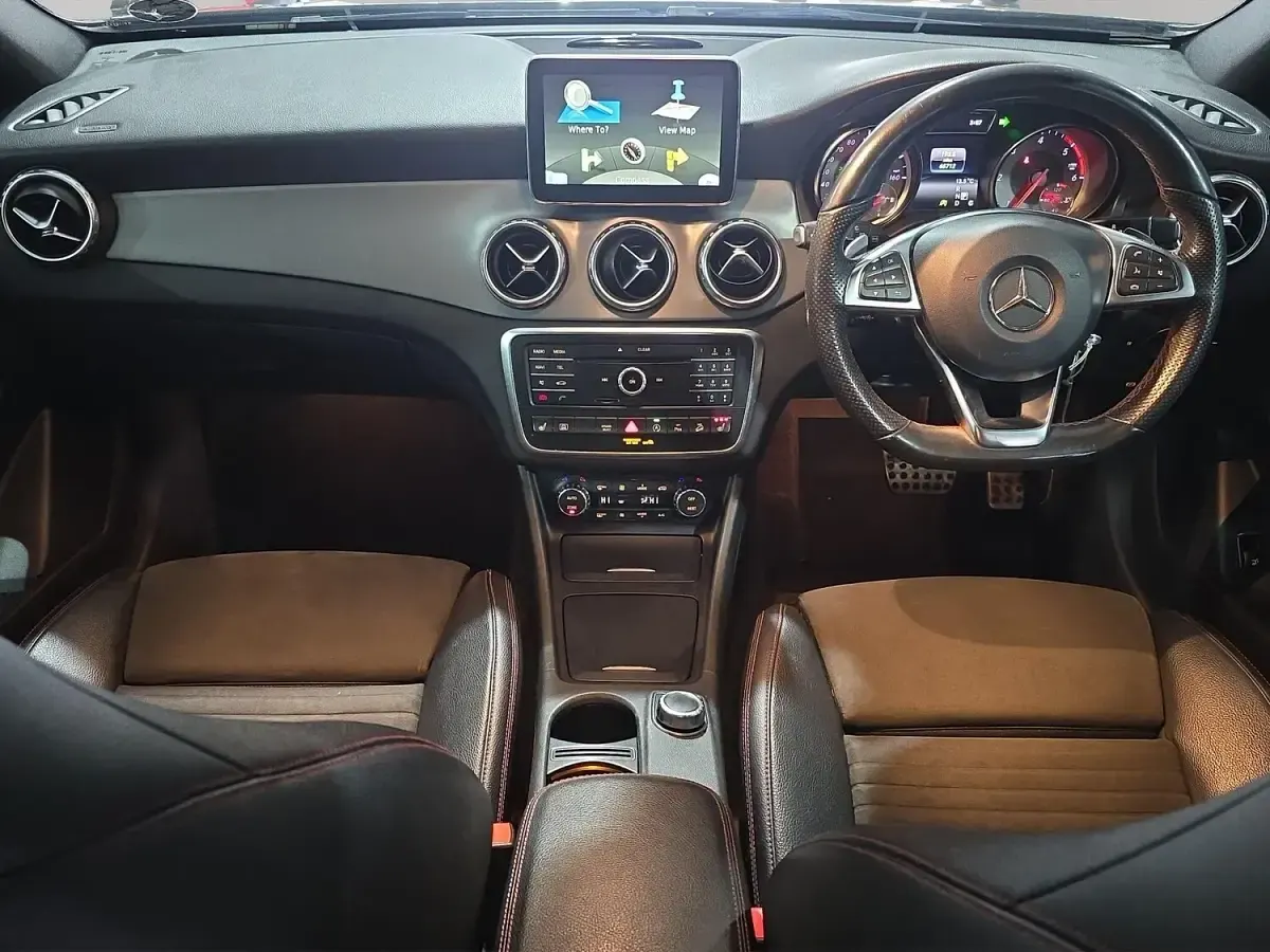 Used Mercedes GLA200 AMG line 136 HP (100 kW) 2015 Black SUV