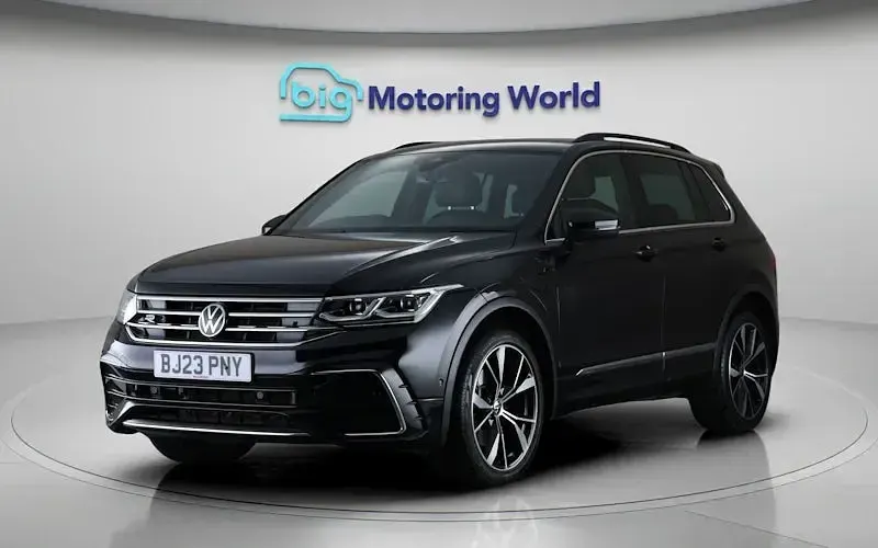 Used VW Tiguan R-line 245 HP (180 kW) 2023 Black SUV