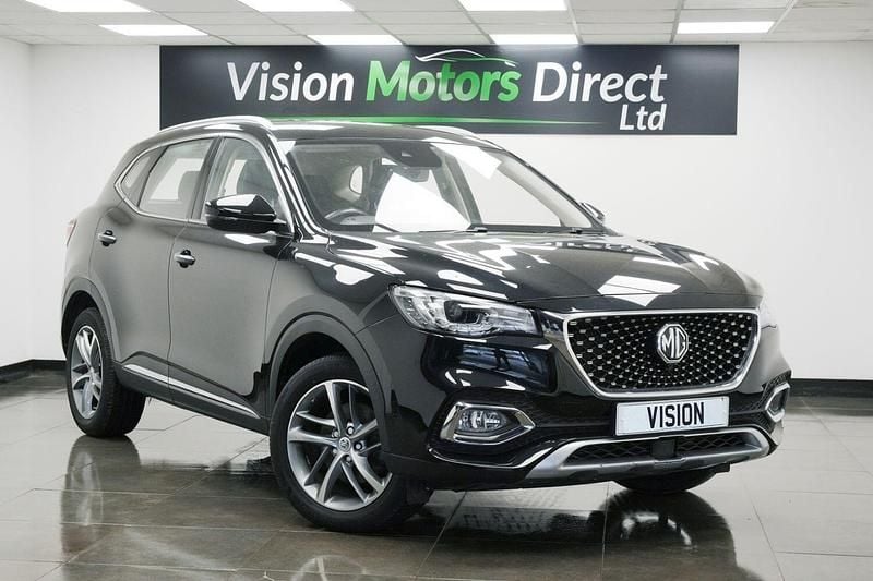 Black Used 2022 MG HS Excite SUV | £13,970 (Good price) - Image 1/3