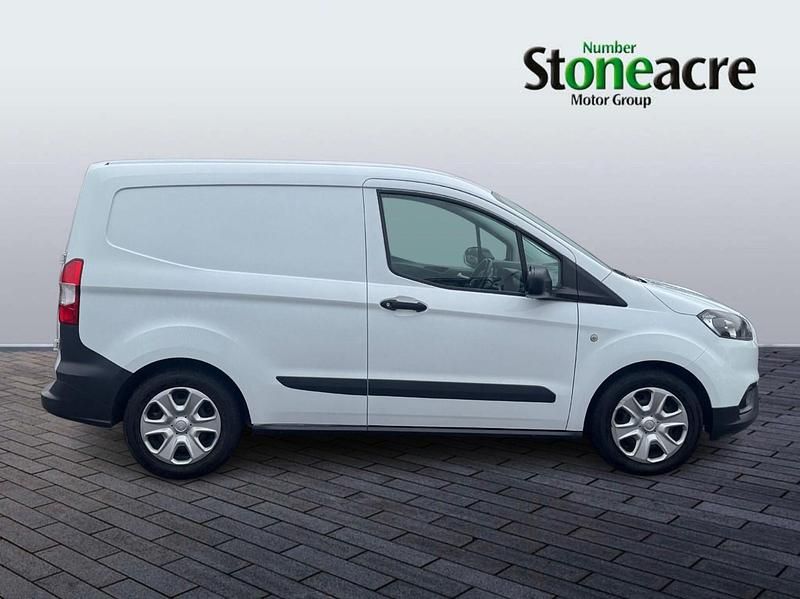 Used Ford Transit Trend 2022 White Van