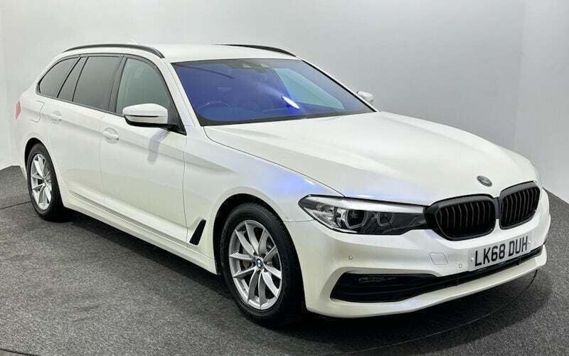 Used 2020 BMW 530 Estate | £11,271 (Fair price) - Image 1/4