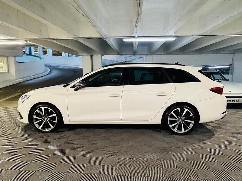 Used Seat Leon FR Sport 2021 White Estate